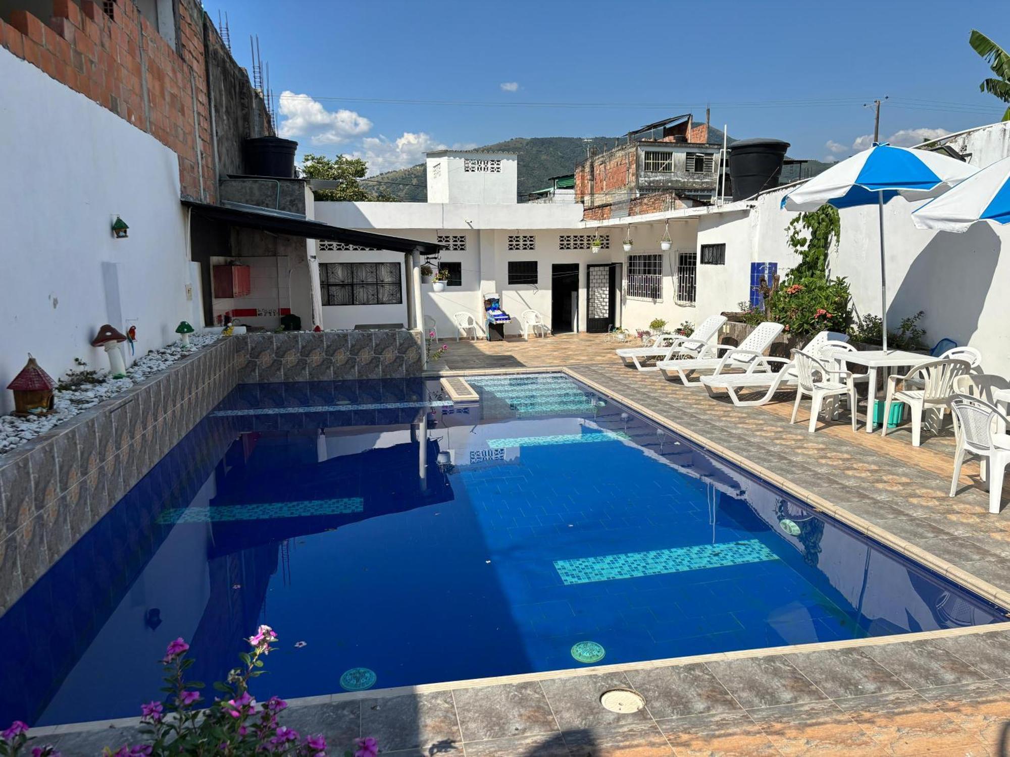 Hospedaje Carmelita Tocaima Exterior foto